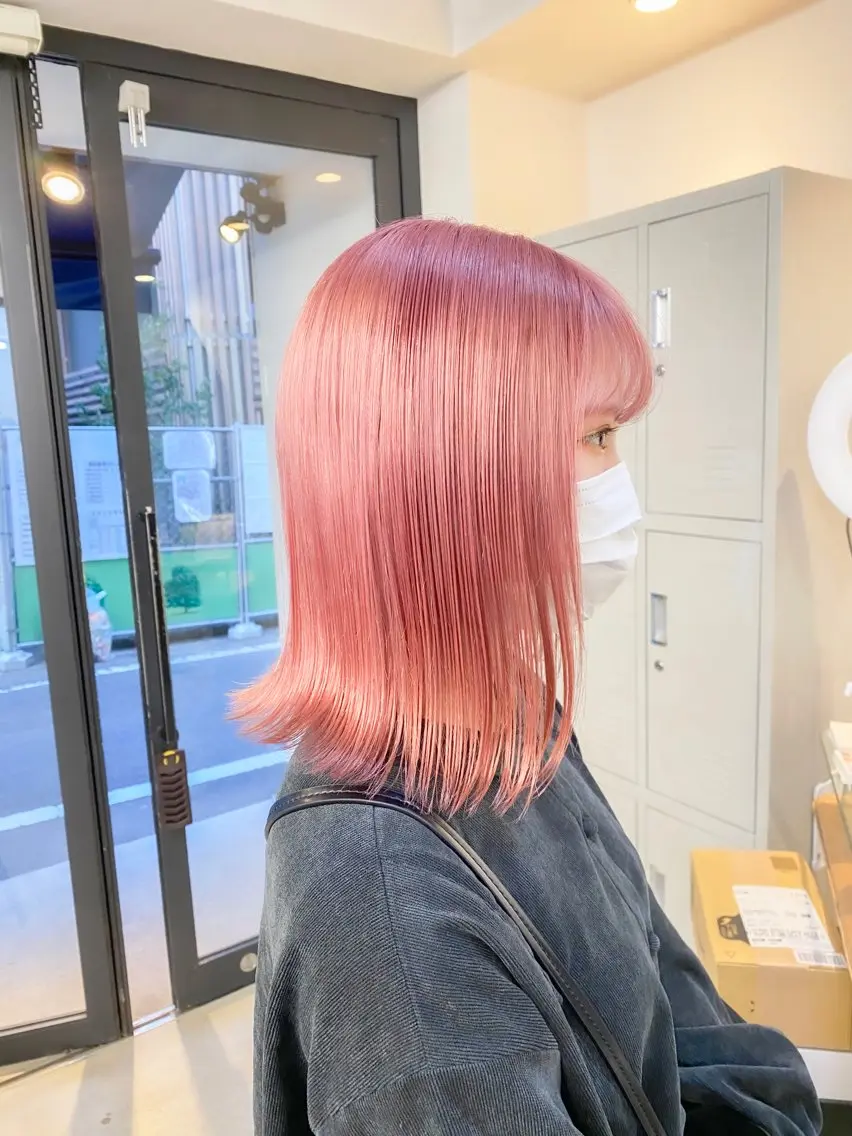 ミディアム ハイトーン🫧艶髪 MAIKAのヘアスタイル