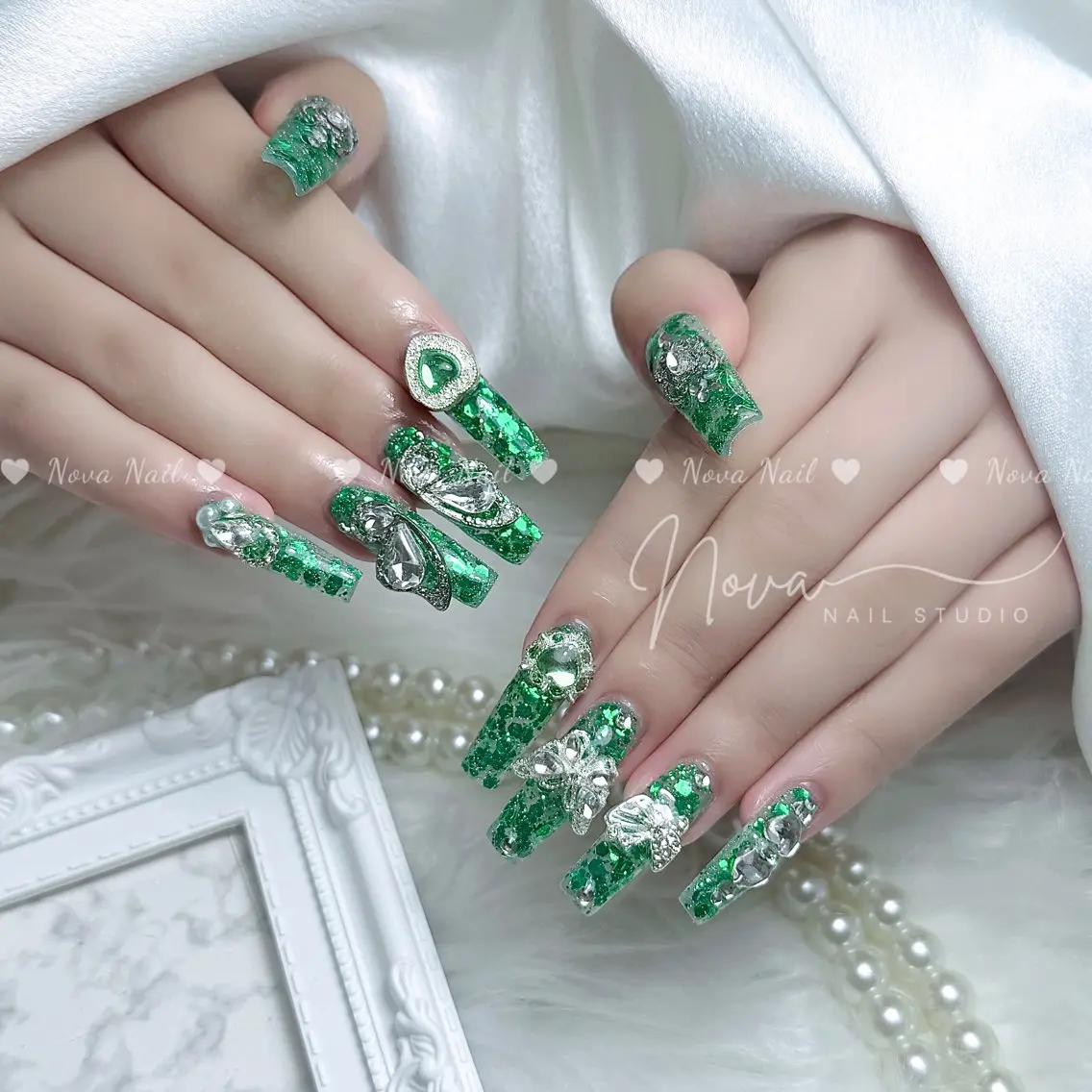 ネイル ハンドネイル ハンドケア Kitty Nail Novaのネイルデザイン