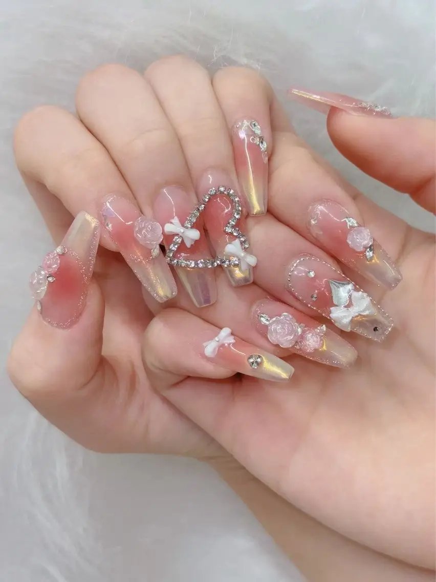 ネイル Glow Nail スカルプ専門店のネイルデザイン