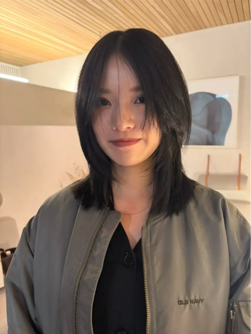 ミディアム カラー カット ヘアカラー ボブ/レイヤーカット ✂︎ AYUMIのヘアスタイル
