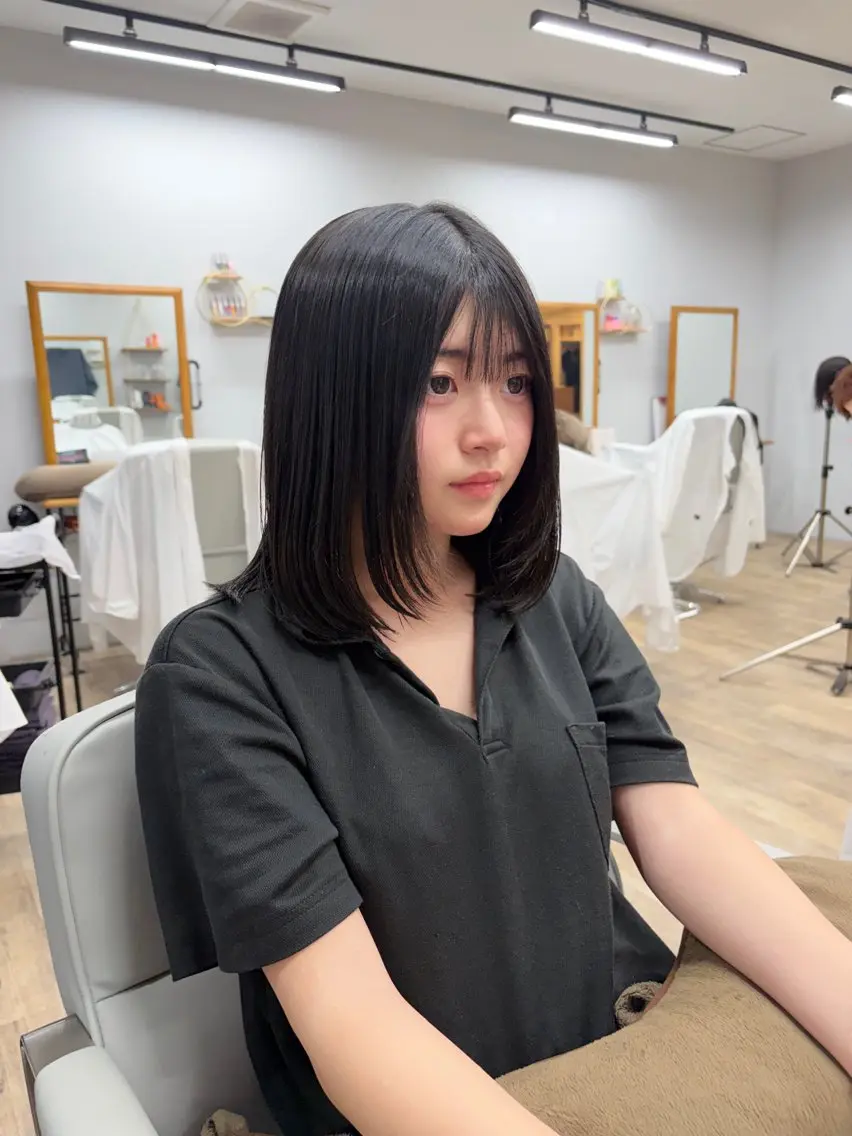 セミロング レイヤーカット 小谷野七海🫧 カットモデル募集🩶のヘアスタイル