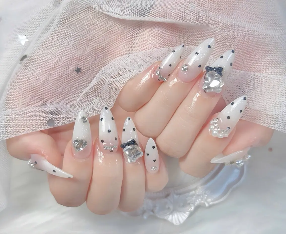 ネイル Han Hana Nailのネイルデザイン