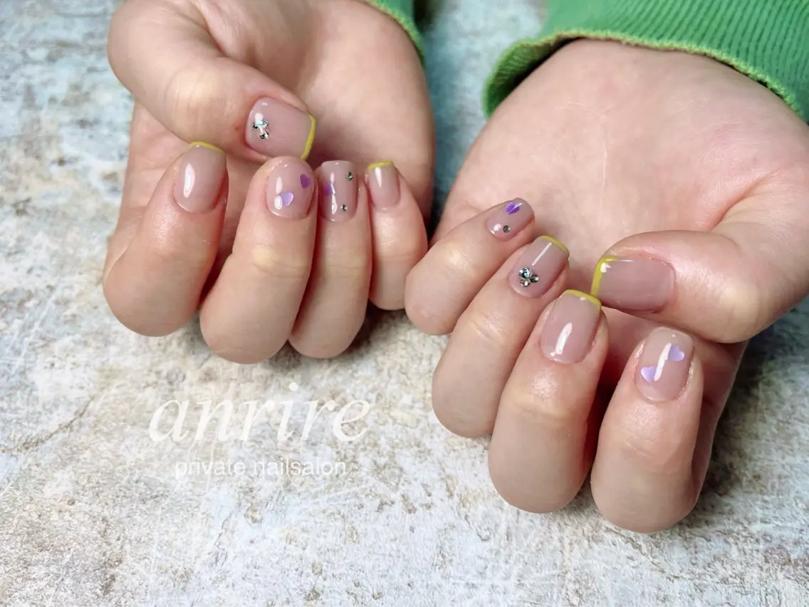 ネイル アートネイル フレンチネイル ハート パステルネイル ピスタチオネイル ハンドネイル nailsalon anrireのネイルデザイン