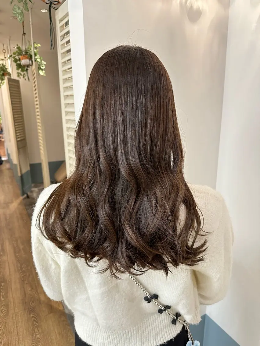 ロング カラー ヘアカラー 安丸 結夏のヘアスタイル