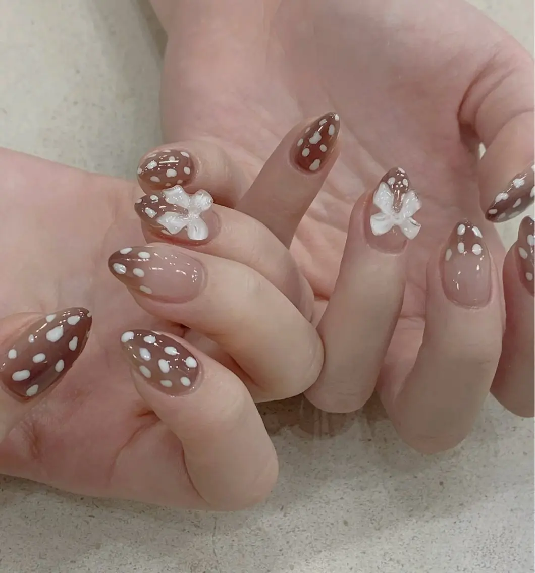 ネイル NailSalon✨ Écrinエクランのネイルデザイン