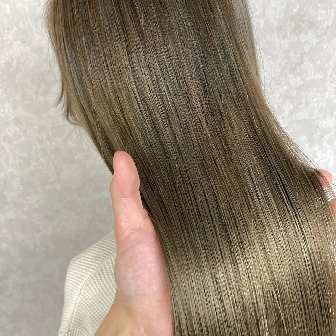 セミロング ヘアカラー トリートメント 味戸 誠也のヘアスタイル