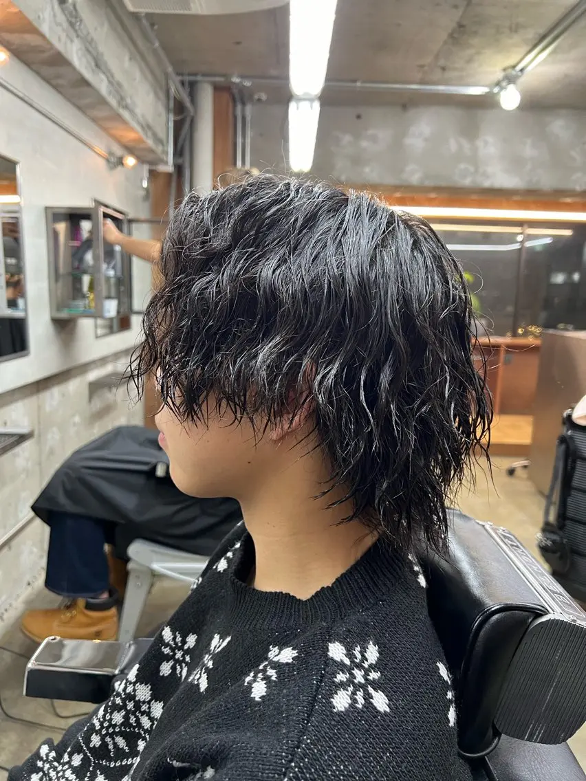 メンズ アップバング フェードカット メンズパーマ プードルパーマ スパイキーショート SEIYA メンズパーマ職人のヘアスタイル