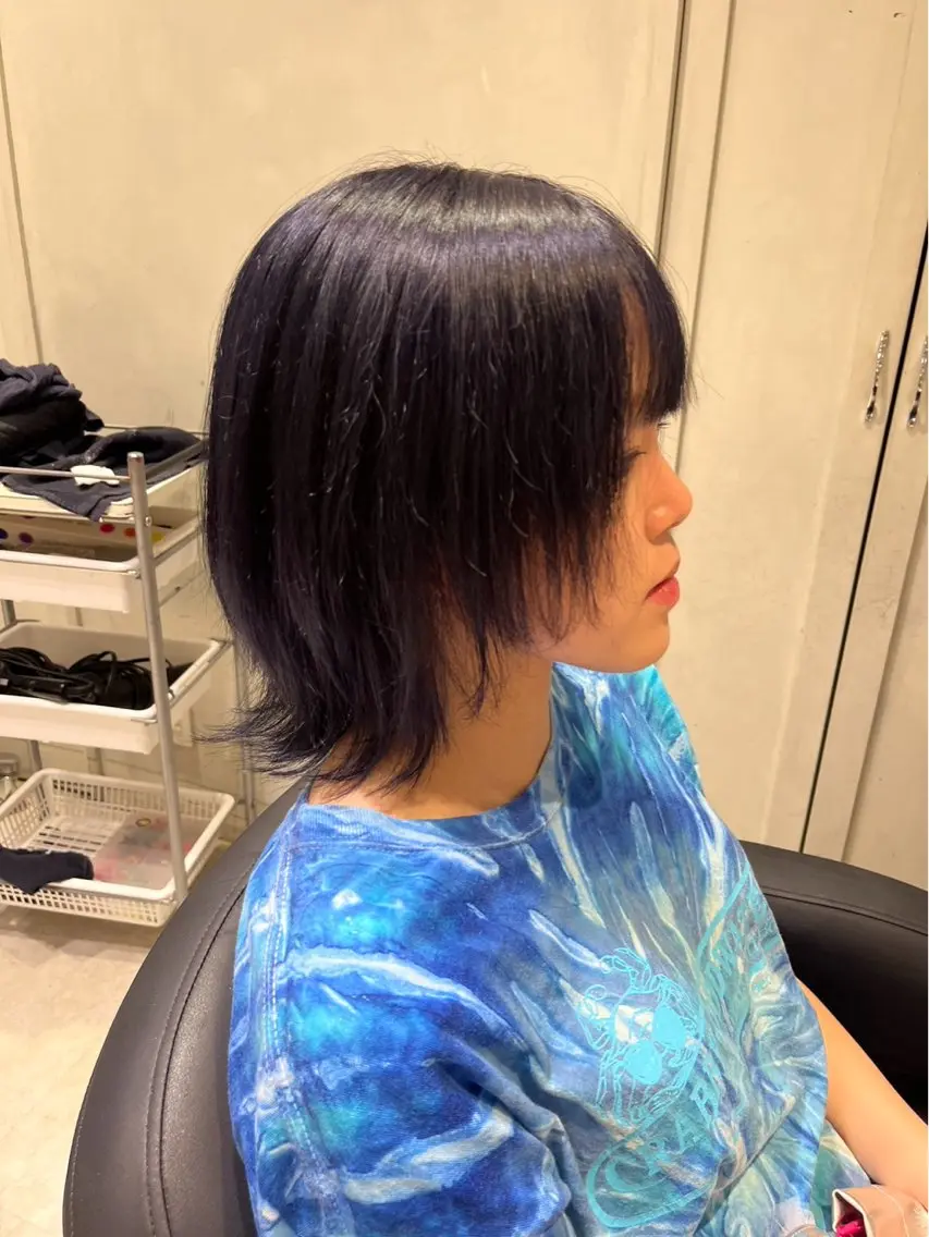 ミディアム カラー アッシュ ベージュカラー ブルーカラー 透明感カラー グレージュ ハイトーン/ブリーチ 💙みずき💙のヘアスタイル