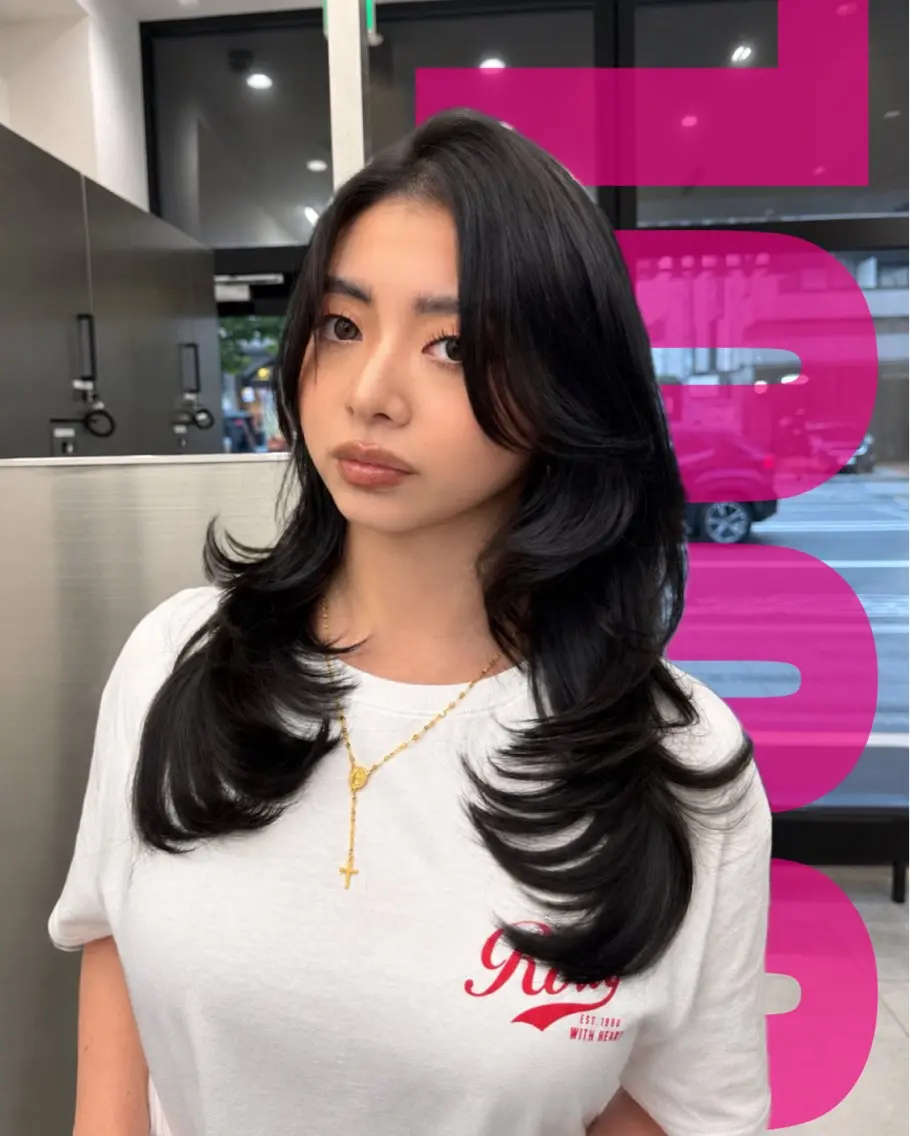 ロング レイヤーカット カット ヘアカラー 大人レイヤー/艶髪 🥥🌴TOMONAのヘアスタイル