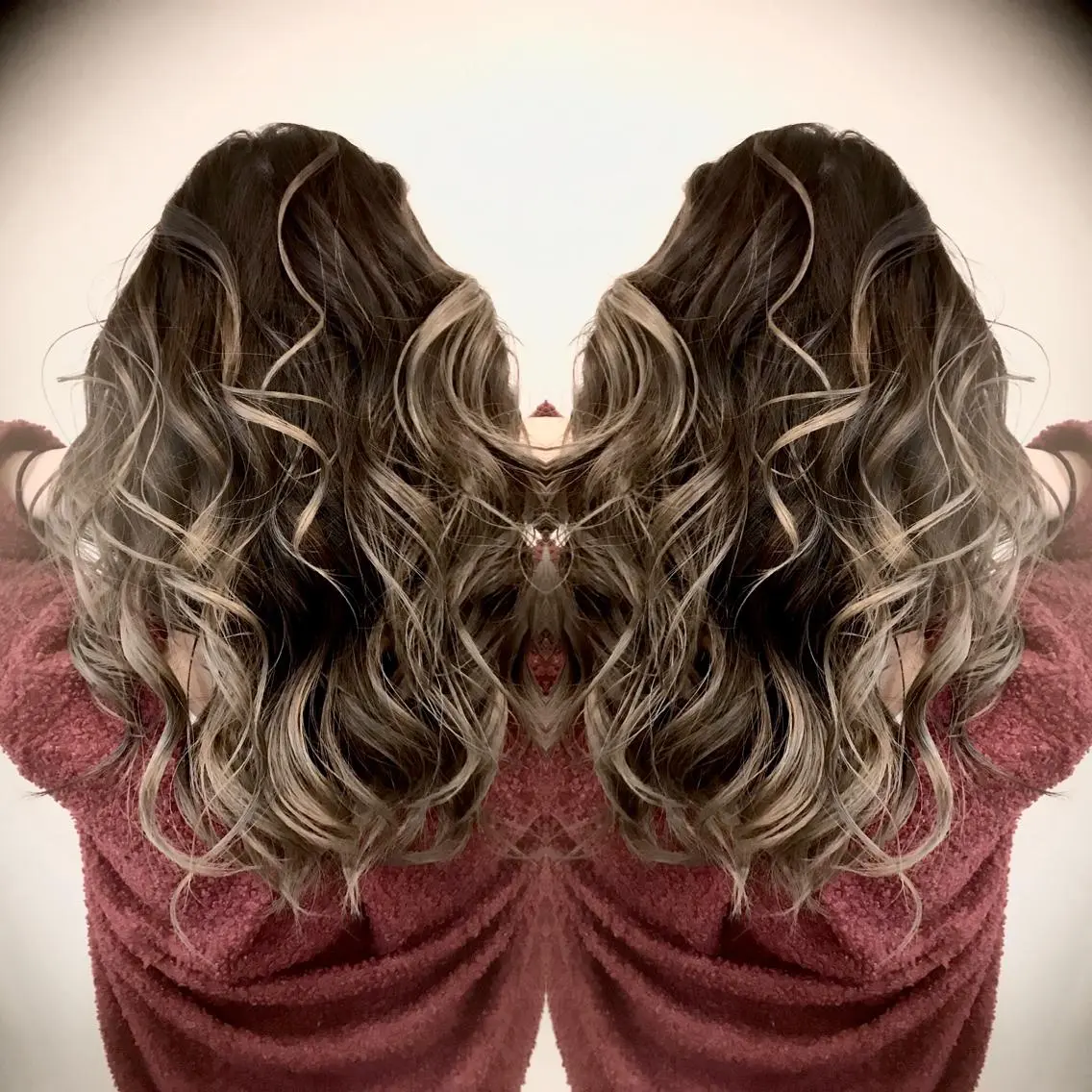 ロング カラー VERDA KENのヘアスタイル