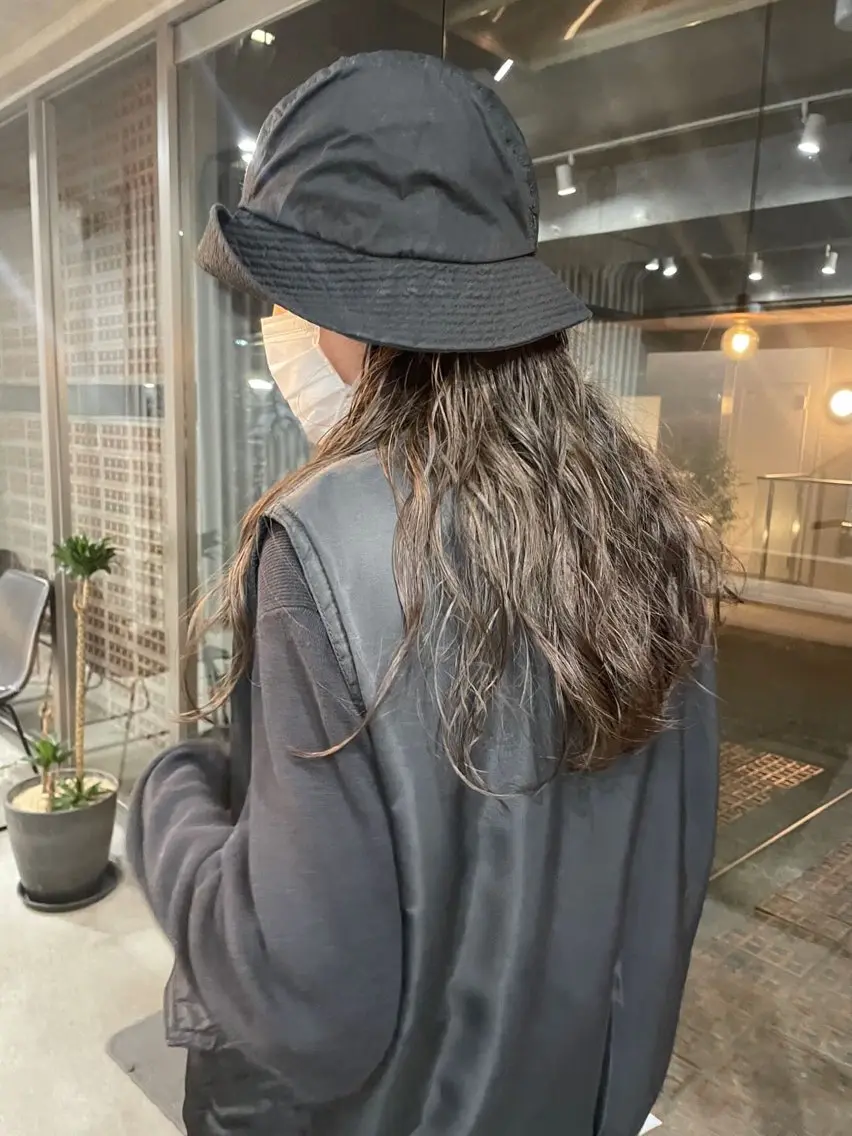セミロング カラー パーマ カット パーマ 表参道🌿赤み消し カラー/チナツのヘアスタイル