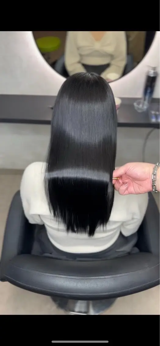 セミロング カット 縮毛矯正 トリートメント 韓国レイヤー 髪質改 善🇰🇷saoriのヘアスタイル