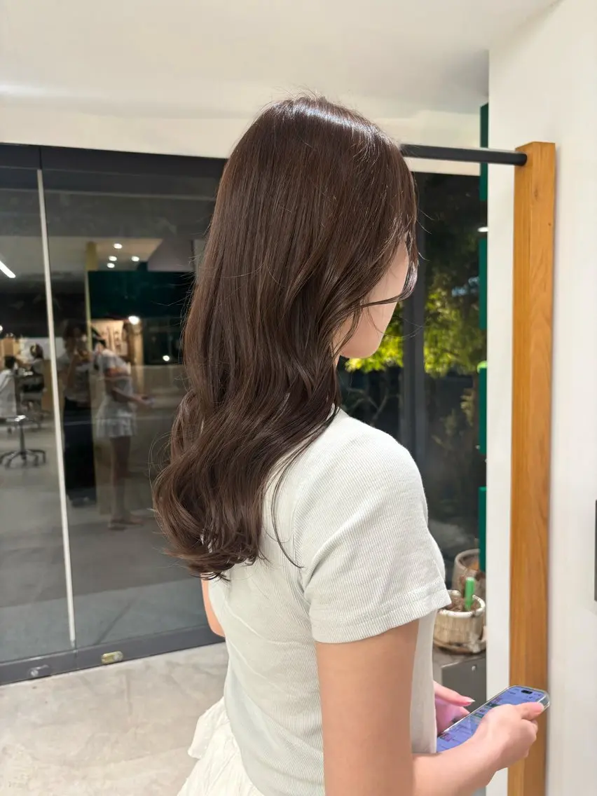 ミディアム カラー ベージュカラー ヘアカラー なのは/ブリーチなし Wカラー🐩🫧のヘアスタイル
