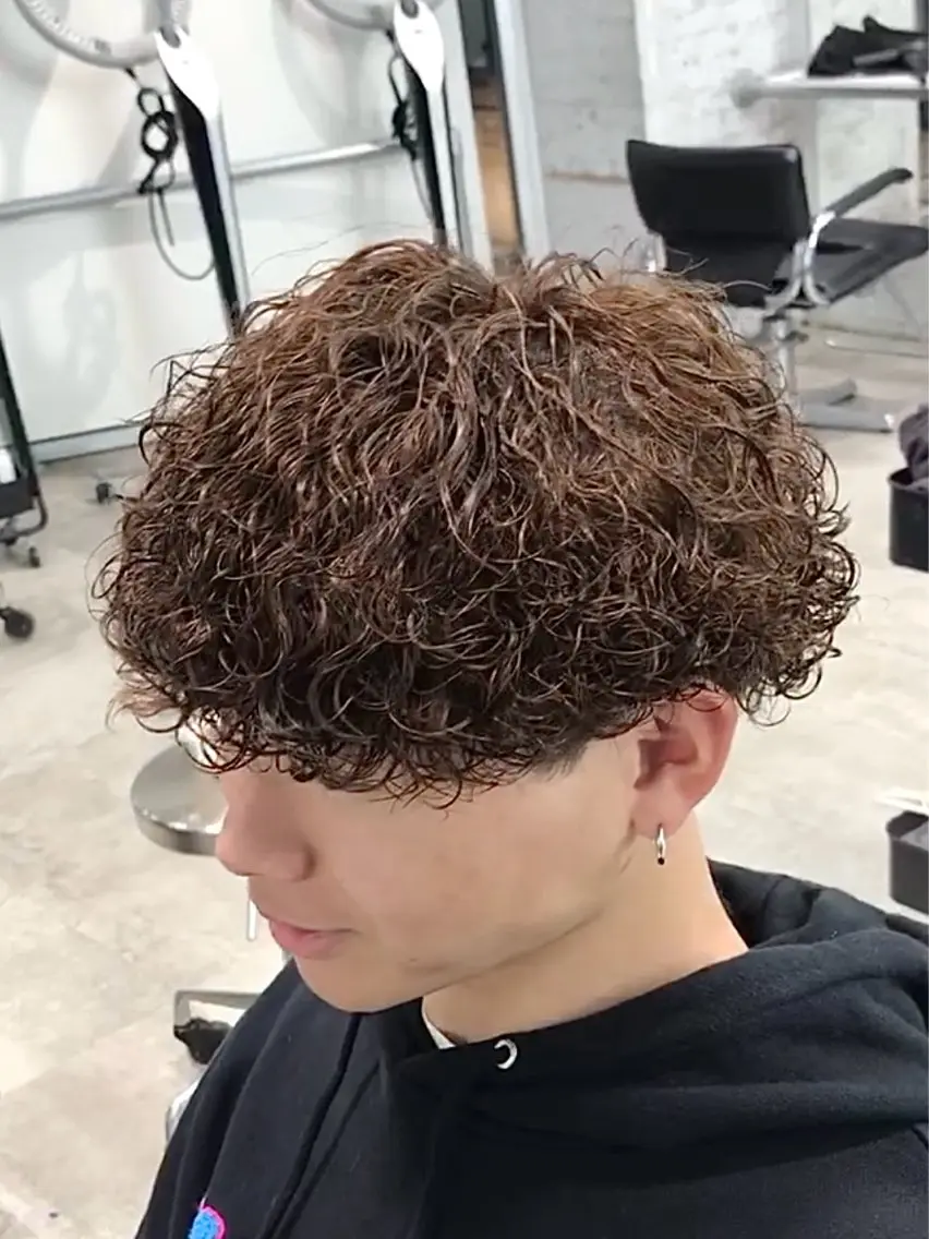 パーマ メンズ メンズパーマ プードルパーマ プードルパーマ 【OVARL】武田 まなみのヘアスタイル