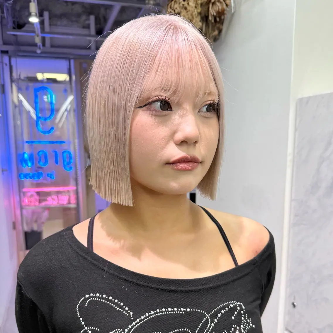 カラー レン🎨ハイトーン× エクステ🎨渋谷のヘアスタイル