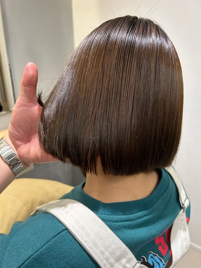ミディアム カット 縮毛矯正 池袋/小顔レイヤー/ 顔まわり/taigaのヘアスタイル