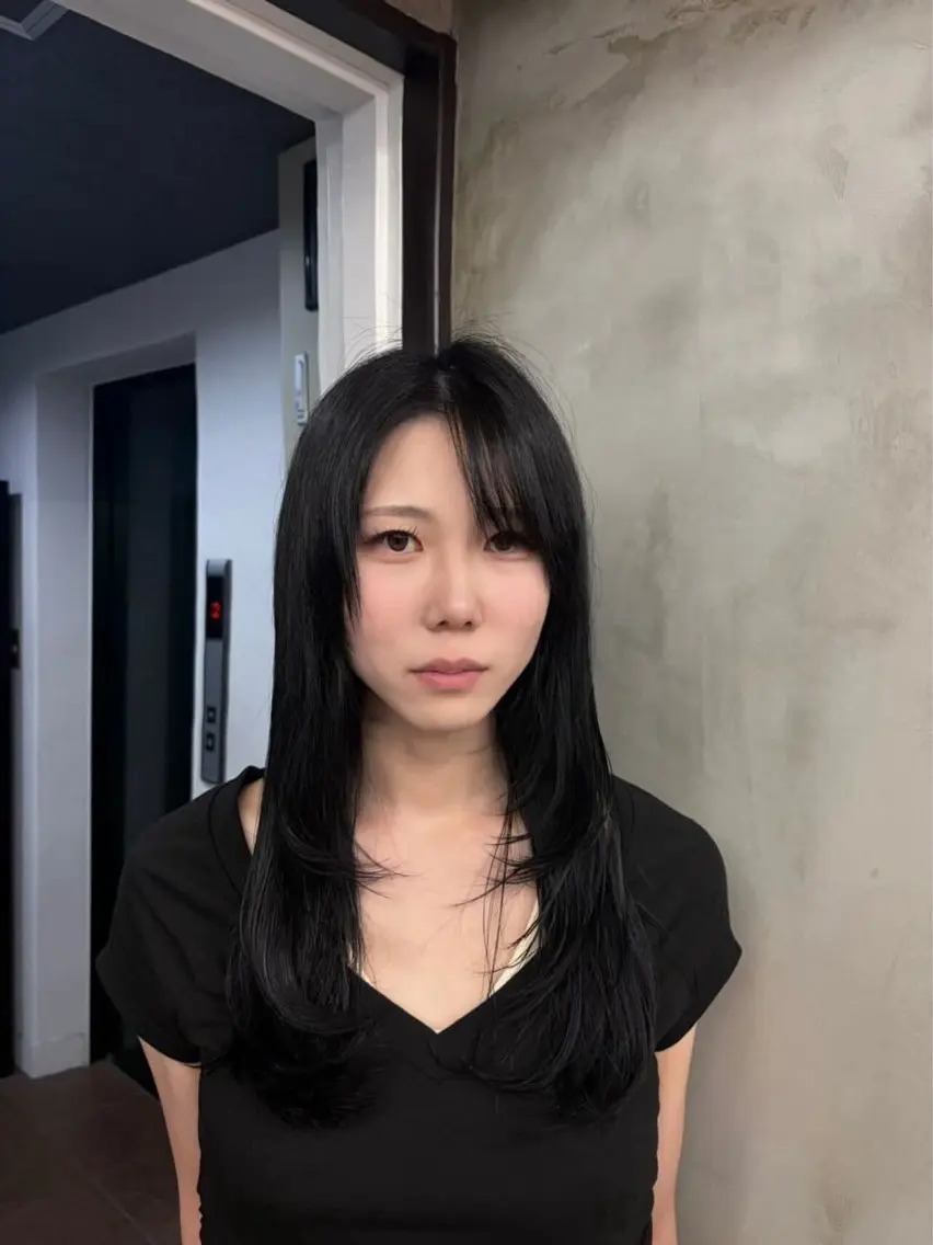 ロング カラー haruka N°ulusのヘアスタイル