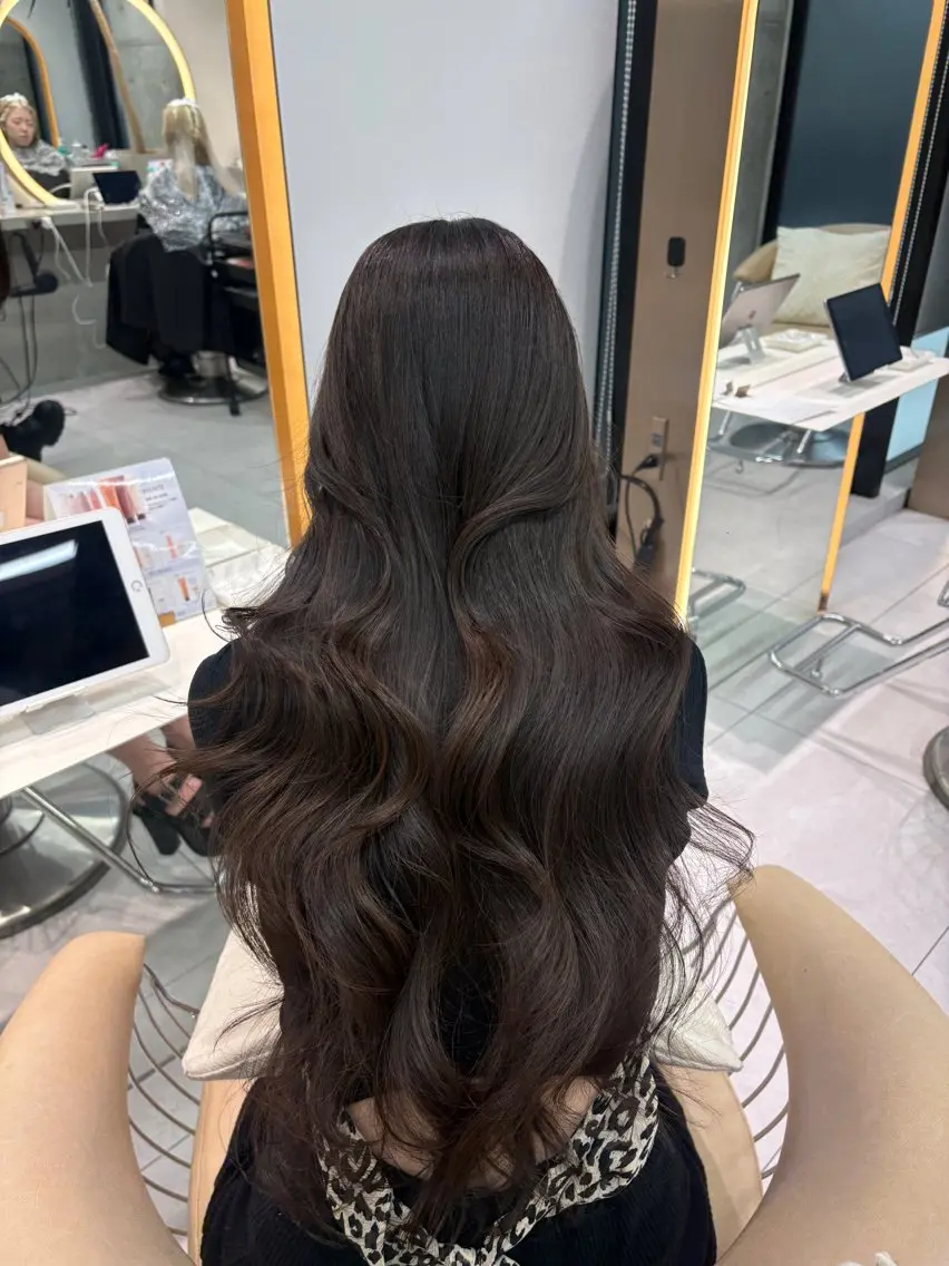 ロング カット ヘアカラー トリートメント 顔周り🇰🇷韓国 レイヤー/モエのヘアスタイル