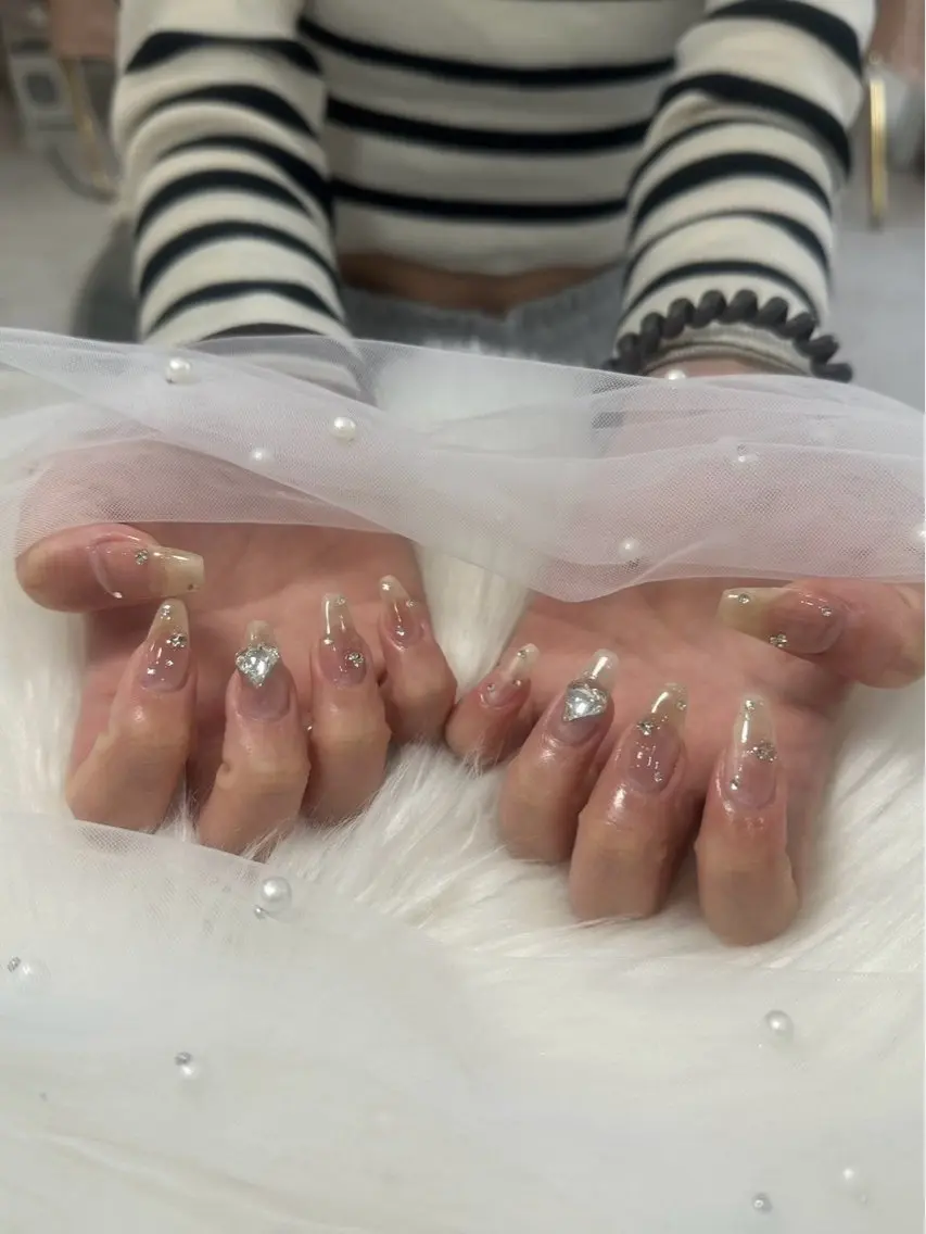 ネイル 長さ出し フットネイル ジェルネイル 韓国ネイル マグネットネイル #Amin nail salonのネイルデザイン