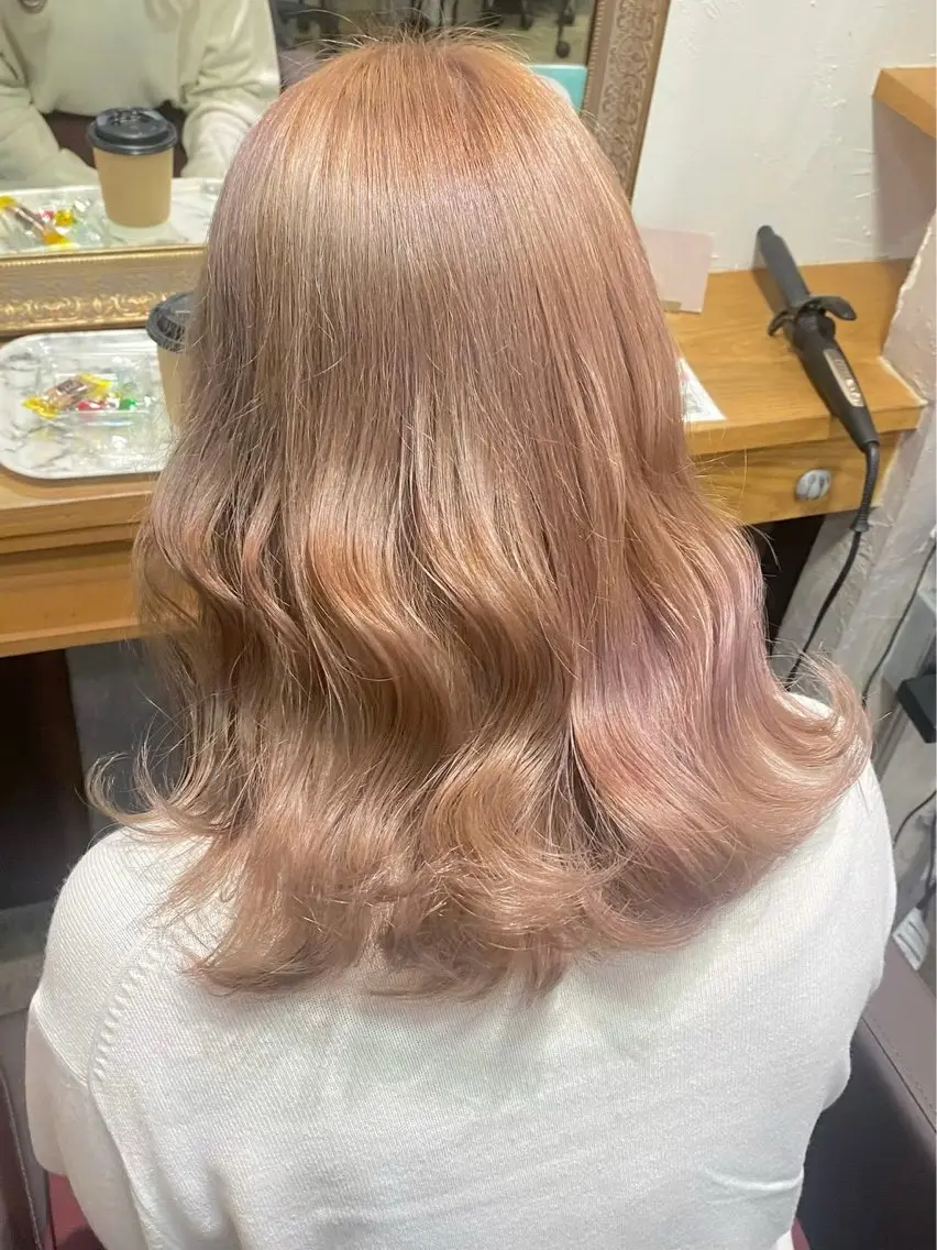 セミロング ヘアカラー K Oのヘアスタイル