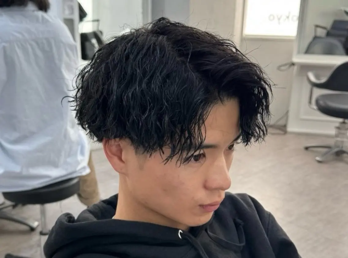 【当日予約OK🔥】メンズカット+全パーマ+トリートメントの写真