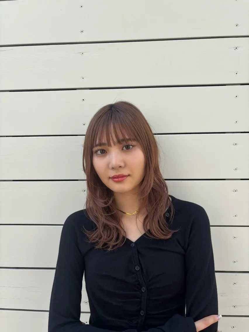 ミディアム デート レイヤーカット 小顔カット レイヤー×透明感 ヘアセット/ミサトのヘアスタイル