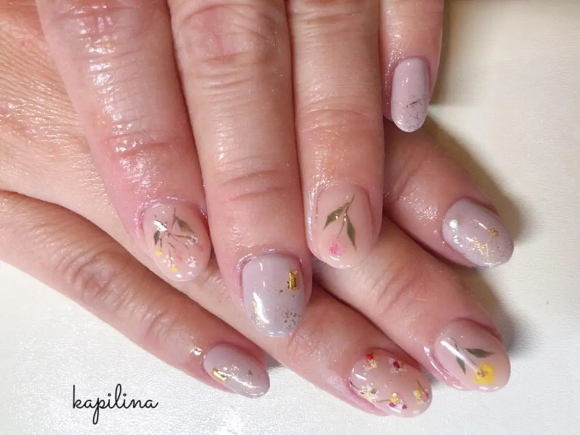 ミディアム kapilina salonの眉毛・アイブロウイメージ