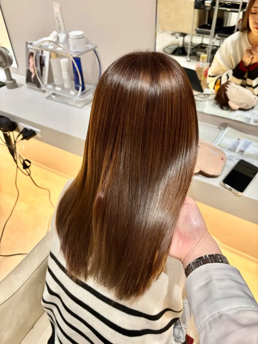 カラー 🥨伊藤みやこ🥨 カットモデル🌈のヘアスタイル