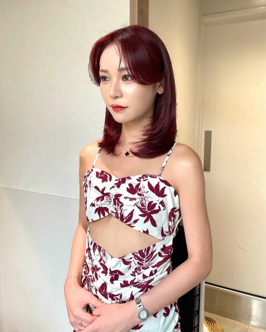 ミディアム ミディアムレイヤー レイヤーカット カット ヘアカラー トリートメント 武田 清久のヘアスタイル
