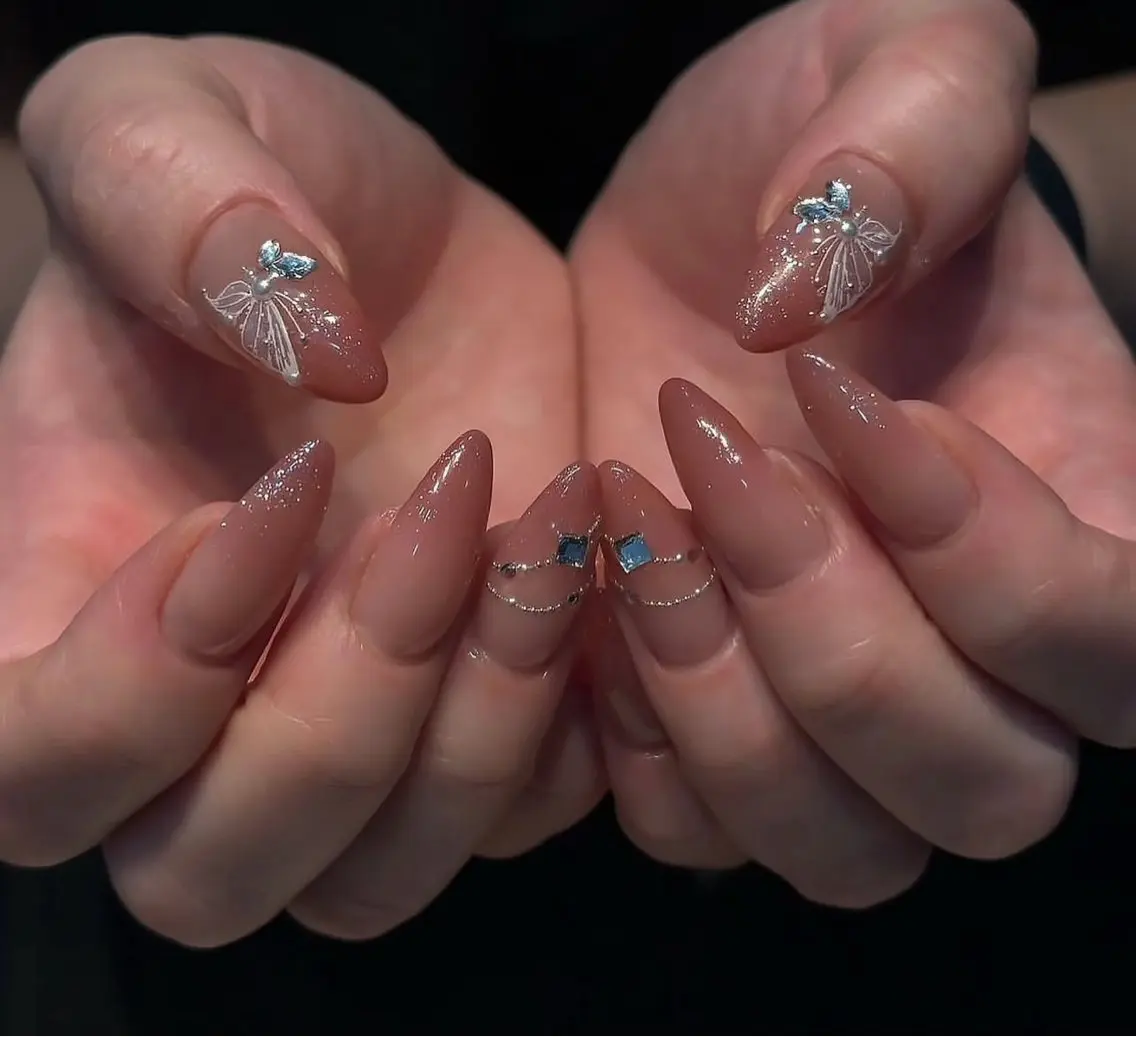 ネイル ハンドネイル NiJi Nailsのネイルデザイン