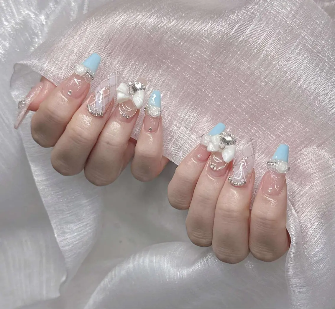 ネイル ハンドネイル Lee Nailsのネイルデザイン