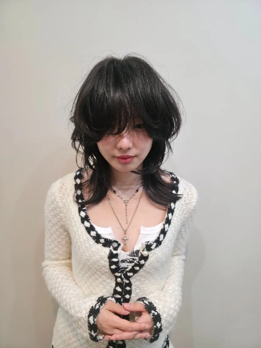 ミディアム カット ヘアカラー トリートメント OMA　 カタギシのヘアスタイル