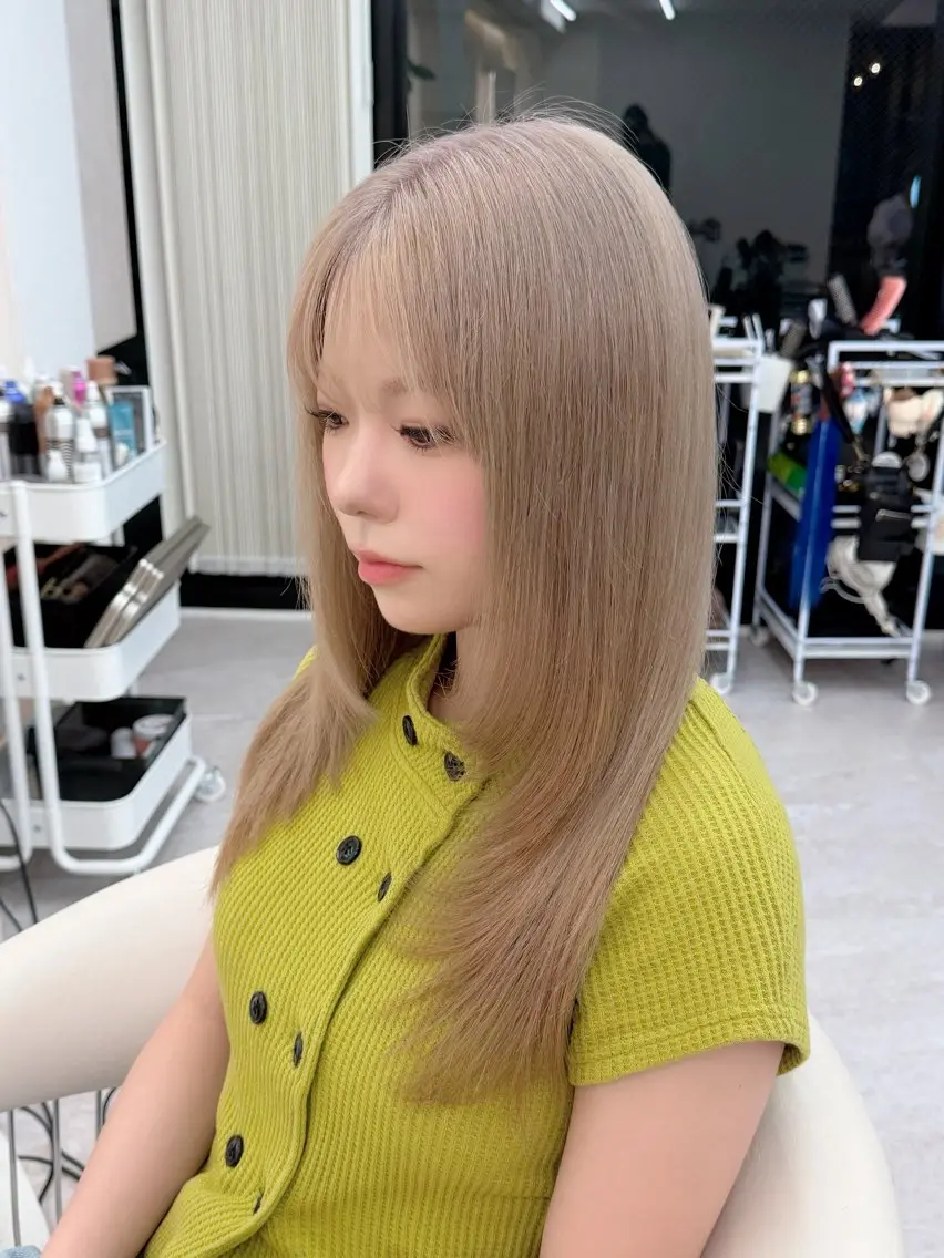 ミディアム レイヤーカット 似合わせカット カット ヘアカラー トリートメント Fi-Ne原宿/プル エク指名No.1そらのヘアスタイル