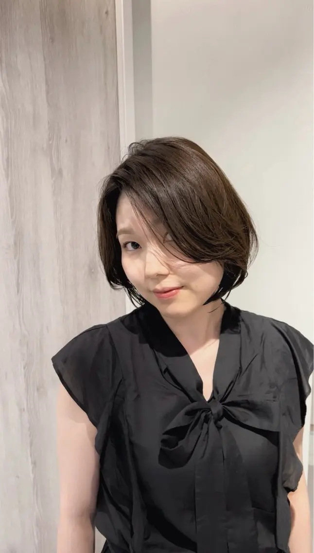 ミディアム 切りっぱなしボブ ボブレイヤー ボブ 顔まわりレイヤー レイヤーカット カット ヘアカラー トリートメント 🌈お気に入り指名 No.1藤野原大聖のヘアスタイル