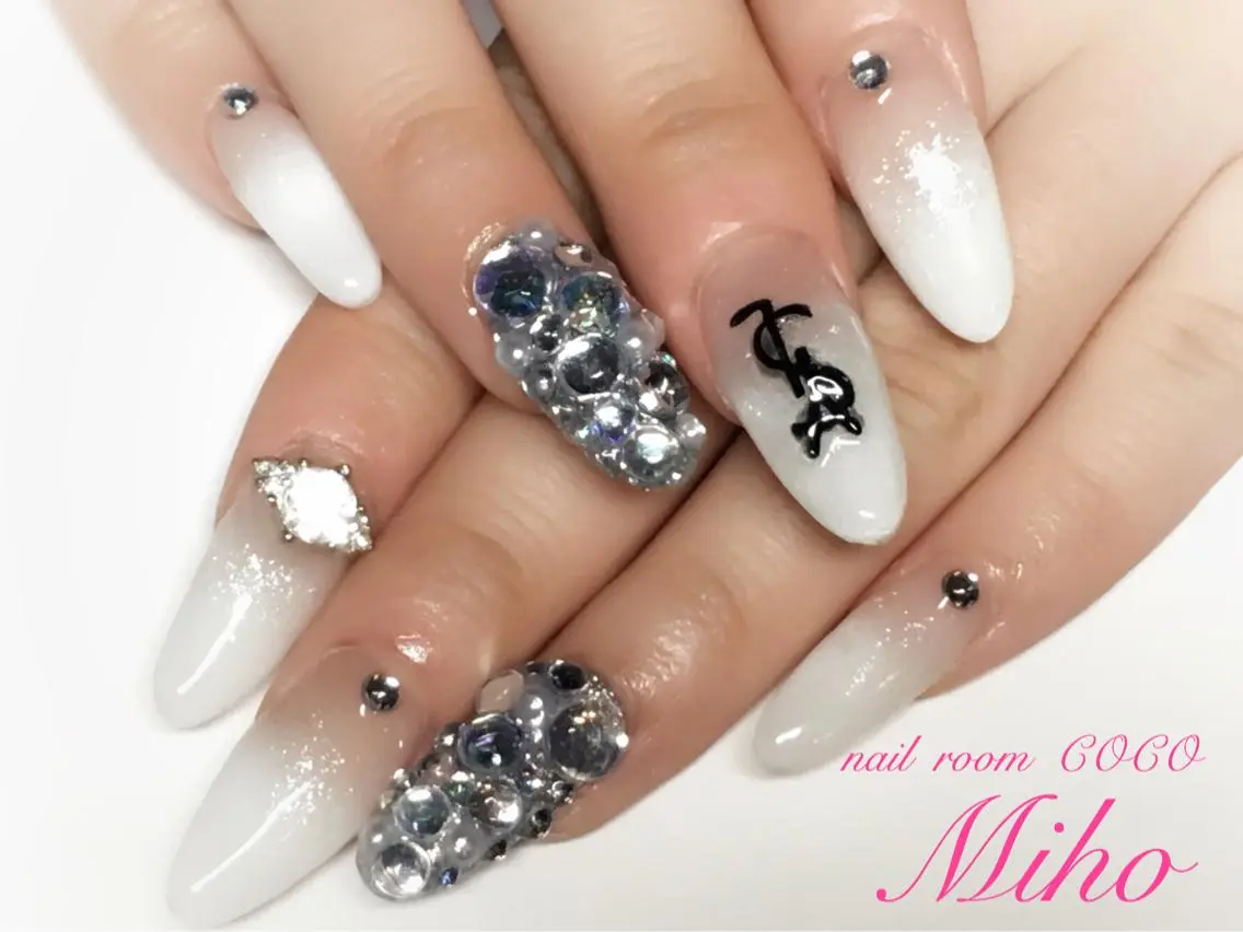 ネイル nail Berunaのネイルデザイン