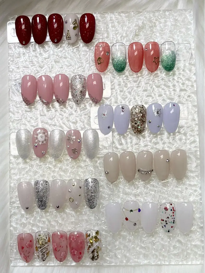 ネイル アートネイル オーロラネイル チークネイル クリアネイル 長さ出し Rs nail 新宿西口のネイルデザイン
