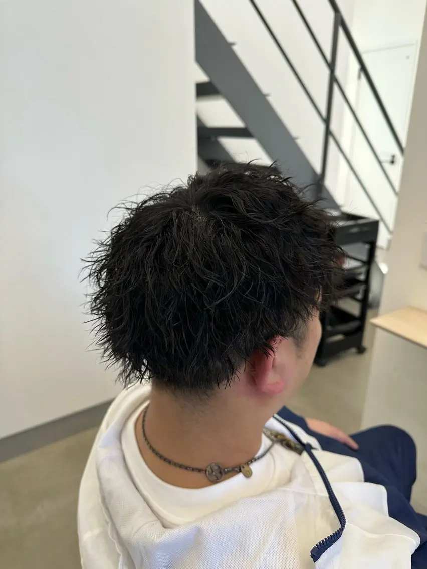 パーマ メンズ メンズパーマ ツイストスパイラルパーマ スパイラルパーマ カット パーマ 茂木 理紗のヘアスタイル