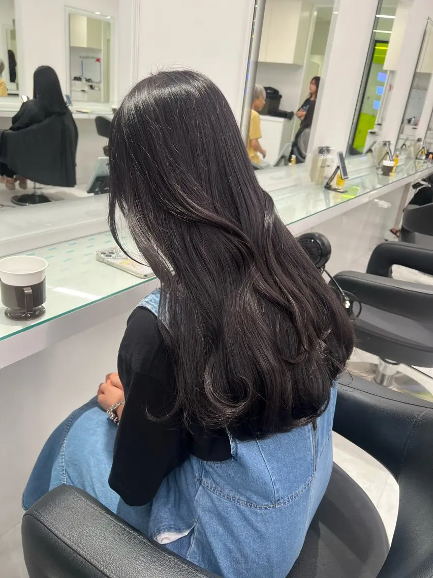 カラー ヘアカラー トリートメント ブリーチなし透明感 💗RYOTAのヘアスタイル