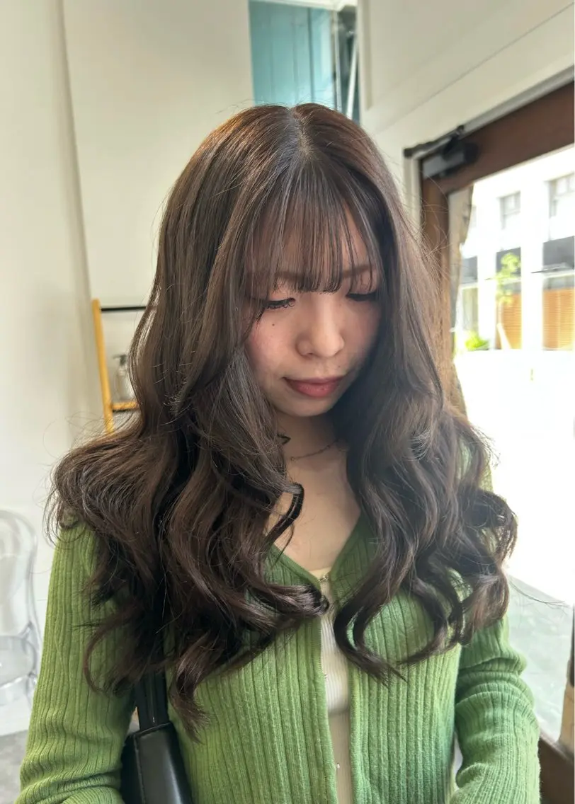 カラー+内部補修トリートメント🎶(シャンプーブロー込み)の写真