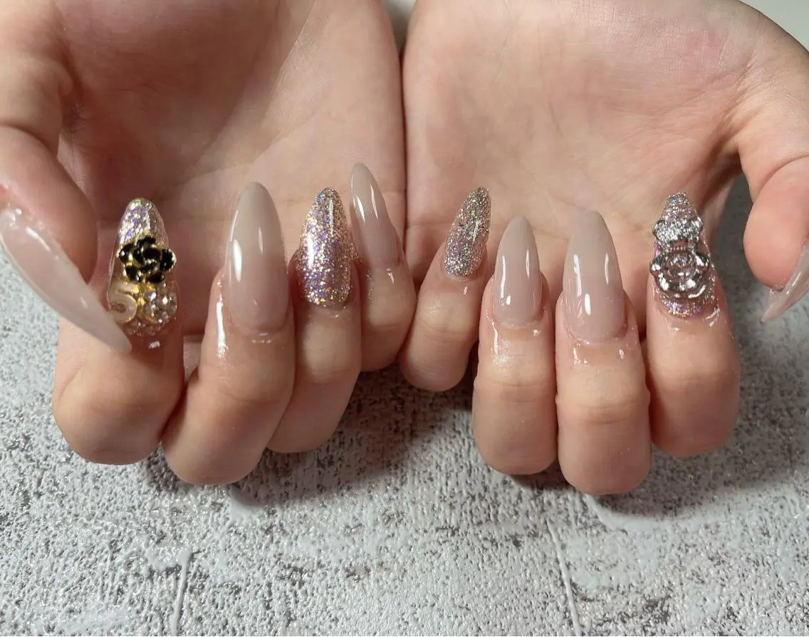 ネイル 長さ出し Mimi Nailのネイルデザイン