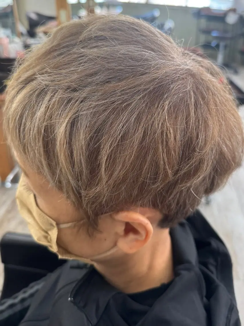 ショート カラー ハイトーンカラー ショートヘア Agu  hair 清尾　浩昭のヘアスタイル
