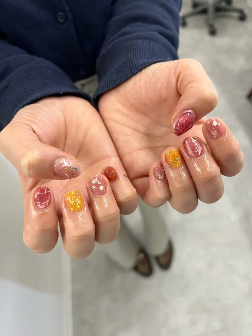 ネイル ジェルネイル マグネットネイル ニュアンスネイル パラジェル ピンク ハンドネイル ハンドケア Bana_ Nailのネイルデザイン