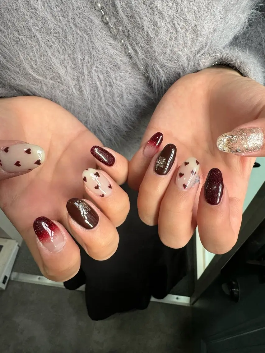 ネイル LAVISH 大和店 emi・:*+のネイルデザイン