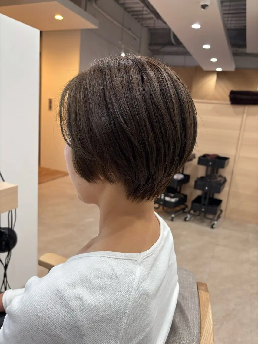 ショート カラー ヘアアレンジ カット ヘアカラー kei🤎ベージュ /透明感カラー/博多のヘアスタイル
