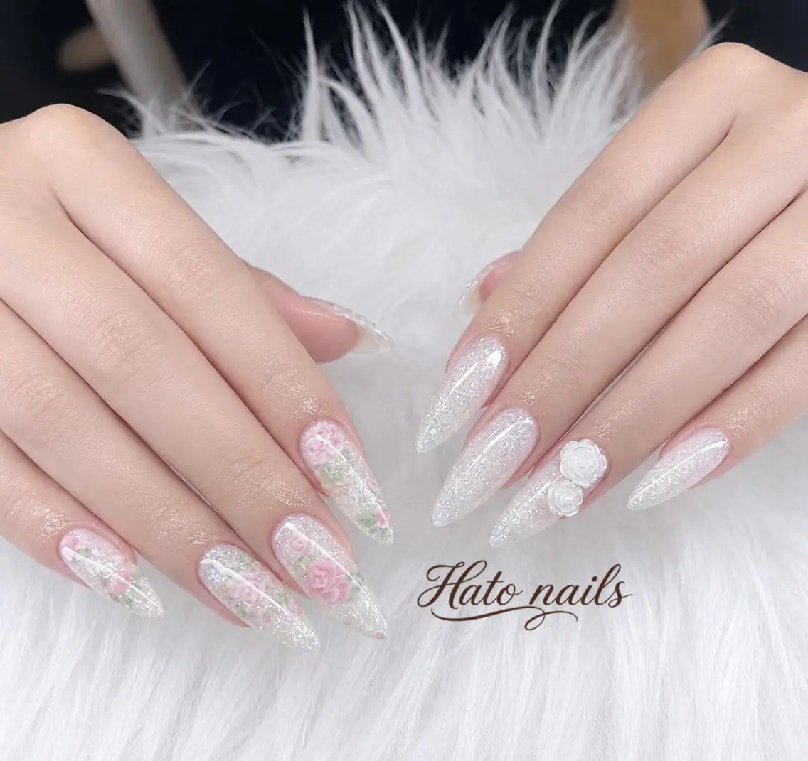 ネイル 長さ出し フラワーネイル キラキラネイル 韓国ネイル ロングネイル ハンドネイル Hato Nailsのネイルデザイン