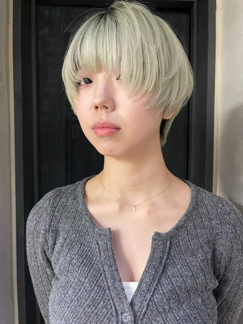 ショート カラー カット ヘアカラー トリートメント ヘアセット 安部佑哉/ハイトーン /グランジ/レイヤーのヘアスタイル