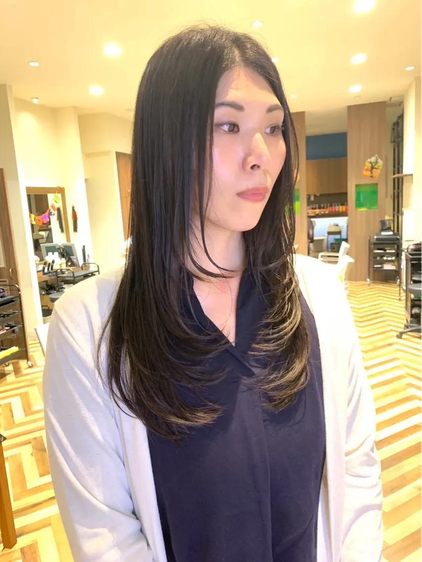 ロング 戸丸 絵夢のヘアスタイル