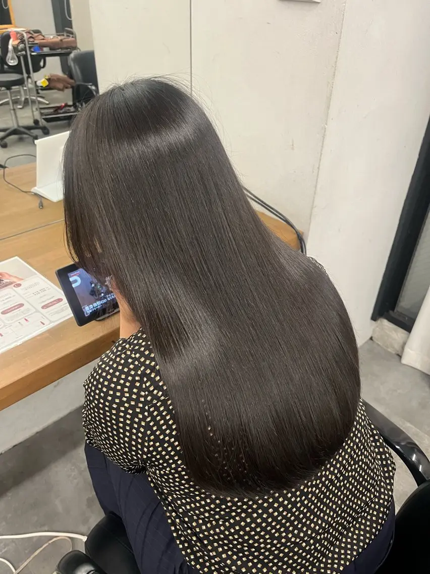 【人気No.3】小顔似合わせカット+超高濃度水素TRの写真