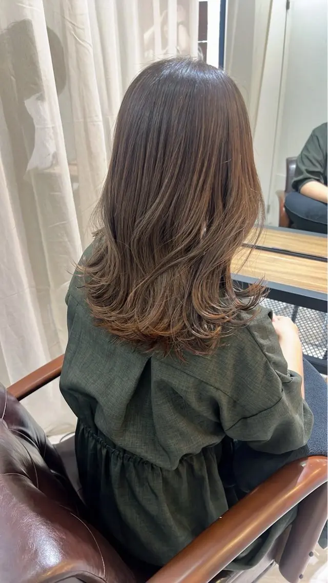 【⭐️憧れの美髪に⭐️】カット+髪質改善ワンカラー＋トリートメント🫧の写真
