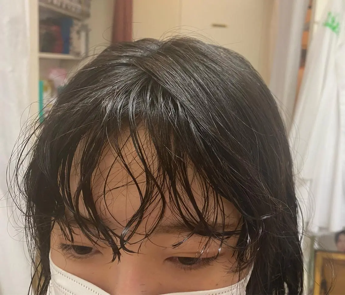 ミディアム パーマ 才門 真菜のヘアスタイル
